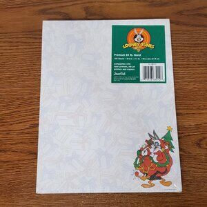 Stationary Paper - Christmas Looney Tunes - 24lb - 100 Sheets - 8 1/2" x 11"